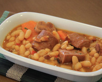 Cassoulet: veja como fazer a feijoada francesa