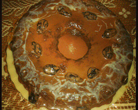 Bolo de chocolate com ameixas