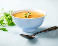 Sopa de ervilha vegetariana