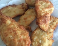 Peito de frango frito com farinha de trigo fácil e muito saboroso