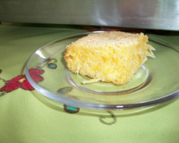 Bolo de milho verde com coco ralado