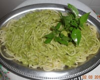 Penne ao molho pesto