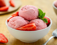 Eu usei um pacotinho de gelatina e criei a sobremesa gelada mais fácil e deliciosa da minha vida