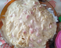 Macarrão com presunto e molho branco