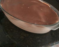 Torta de bolacha com chocolate fácil e prática