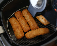 Sempre faço esse rolinho primavera doce na airfryer para os meus filhos desde que aprendi com a minha vizinha chinesa