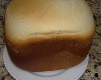 Pão sovado na máquina de pão