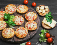 Pizzelas com queijo parmesão 