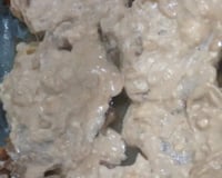 Bife acebolado com molho de maionese