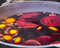 Vinho quente para festa junina