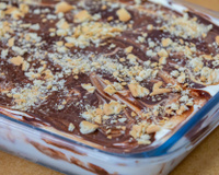 Sem forno! Torta de bolacha com creme de leite e leite condensado da minha avó é uma das maravilhas do mundo