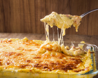 Queijo vicia? Descubra se o alimento pode ter efeito de drogas no organismo