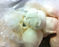 Suspiro com creme por dentro