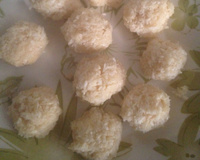 Brigadeiro fit de coco de micro-ondas