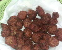 Bolinho de arroz com carne moída