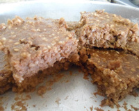 Bolo de banana com casca