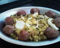 Virado de ervilhas com calabresa e ovos