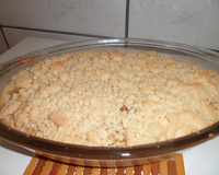 Cuca de banana com farofa