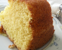 Bolo de iogurte natural