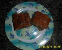 Bolo de Whey Protein com ameixa seca