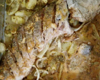 Corvina assada ao alho na manteiga