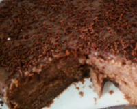 Bolo de chocolate cremoso