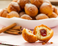 Receitas de bolinho de chuva: veja opções perfeitas para a hora do lanche