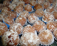 Beijinhos de banana com coco do Lúcio Cezar