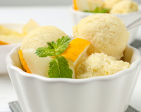 Como fazer sorvete de melão saudável: uma sobremesa leve, com poucos ingredientes e que vai salvar seus dias quentes!