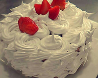 Bolo pão-de-ló recheado