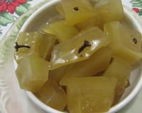 Doce de mamão verde em cubinhos