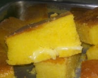 Bolo de queijo com milharina