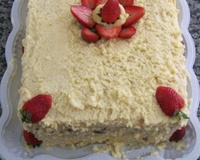 Torta de morango com nata
