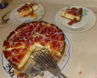 Cheesecake com cobertura de goiaba