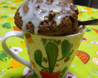 Bolo de chocolate na caneca