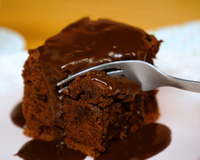 Bolo de café com chocolate