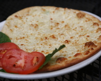 Pizza de pão árabe: receita simples e deliciosa