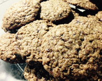 Cookies de aveia com chocolate