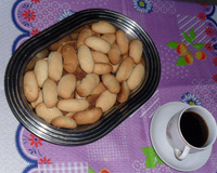 Biscoitinho com recheio de goiabada