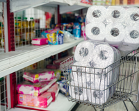 Turista japonês revelou 11 coisas que o chocaram nos supermercados do Chile: "Esse papel higiênico é muito caro"