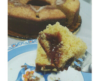 Bolo de fubá com goiabada