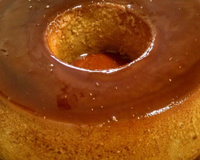 Se um pudim clássico já é bom, imagina essa versão de doce de leite, bem lisinho, cremoso e caramelizado…