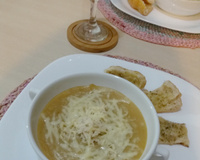 Sopa de cebola Gratinada