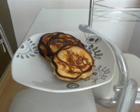 Panqueca americana de banana e canela