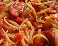 Macarrão com linguiça