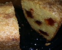 Bolo de fubá com goiabada