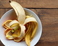 Nem casca de banana, nem casca de laranja: essa é a fruta com uma das cascas com mais propriedades curativas