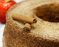 O aroma desse bolo te faz salivar: descubra receita deliciosa que já conquista antes mesmo de comer