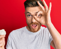 O lado do alho que ninguém te conta e vai muito além do sabor: veja o que ele esconde