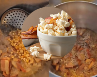 Essa pipoca fica com um sabor de bacon incrível e você vai viciar se experimentar